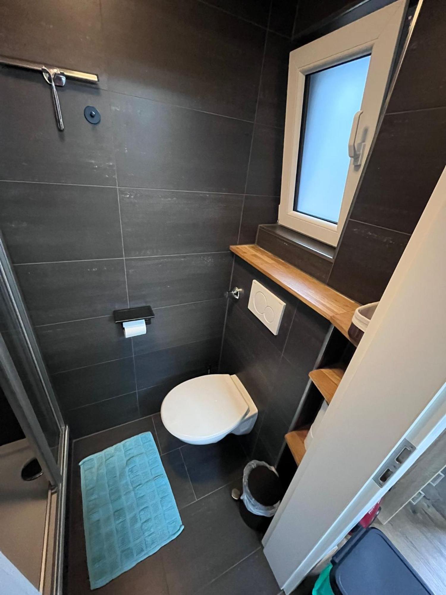 Tiny House Black Pearl Tettnang Eksteriør bilde